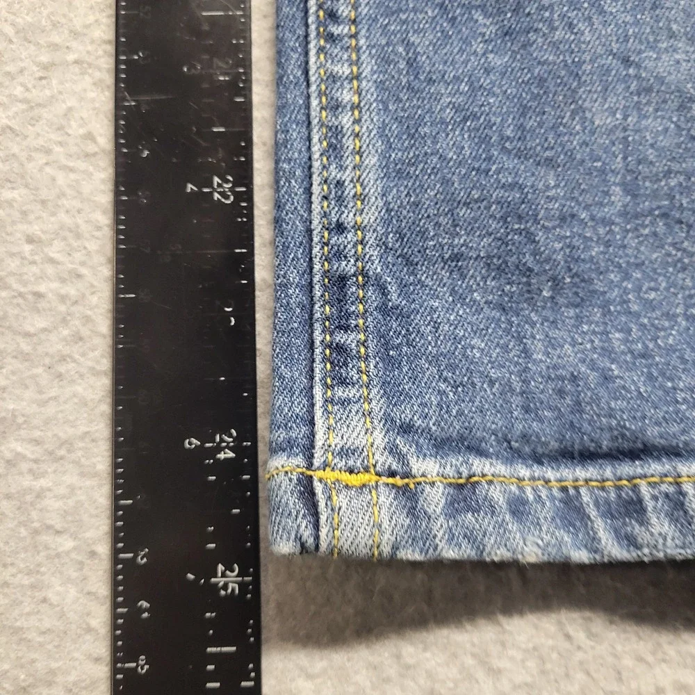 Anthropologie Pilcro Distressed Straight Leg Jeans Medium Wash Size 25 Distress